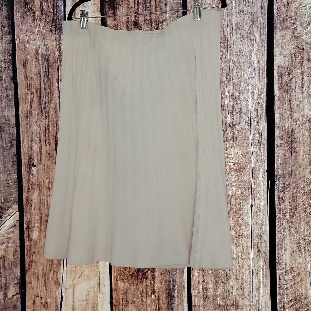 Authentic Givenchy Sport Size 14 Knit Skirt